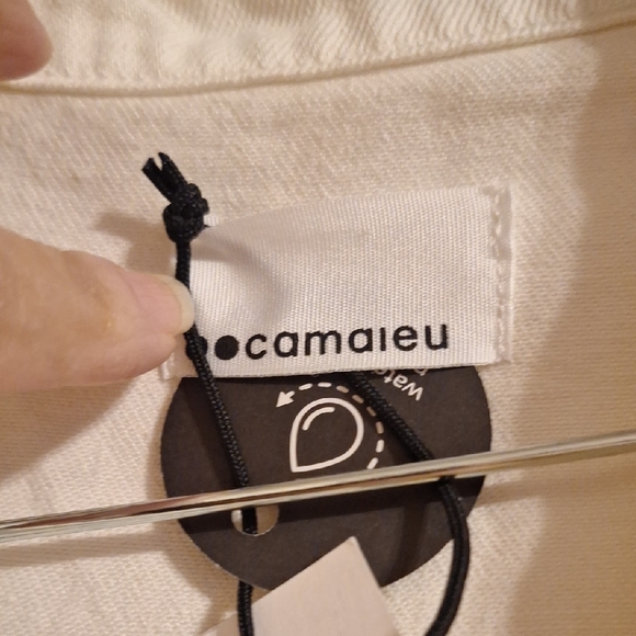 Elegant White Utility Jacket - Picture 2 of 6